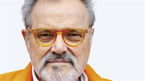 oliviero toscani job description